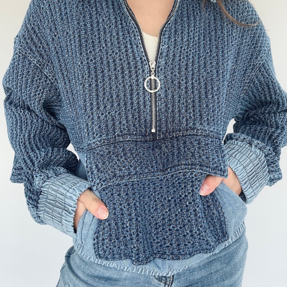 NEW BiBi Textured Knit Fabric in Black and Gray Sweater/Jacket - Picture 2 of 13